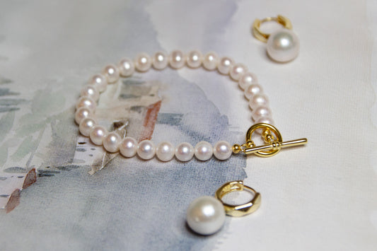 Platena Bracelet + Lady Perfect Earrings Set